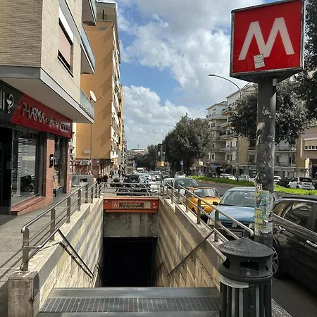 Duplex Elegante A 2 Min Dal Vaticano E Dalla Metro Appartement Rome