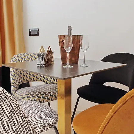 Duplex Elegante A 2 Min Dal Vaticano E Dalla Metro *